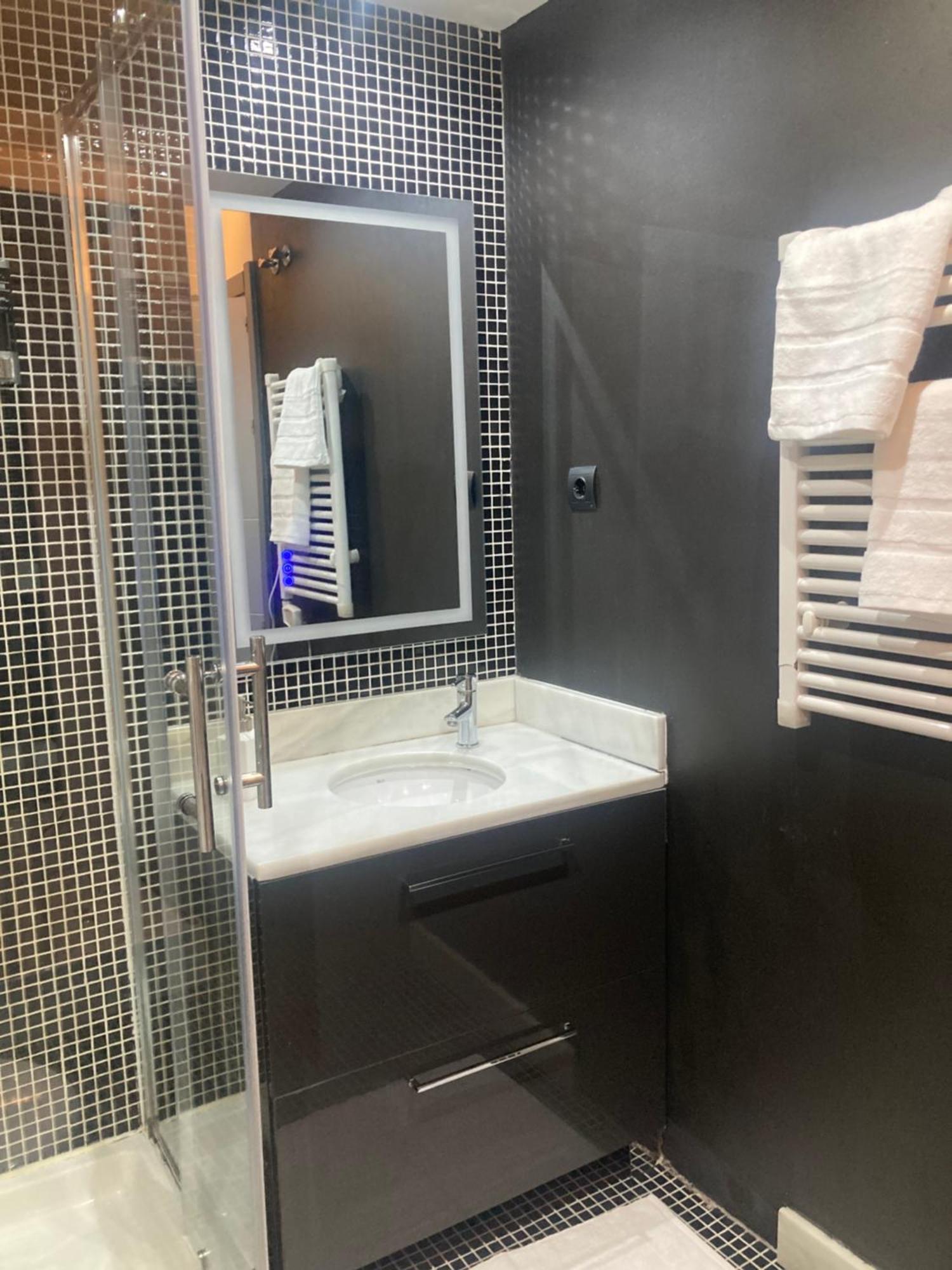 Apartamento Tipo Loft Мадрид Екстериор снимка